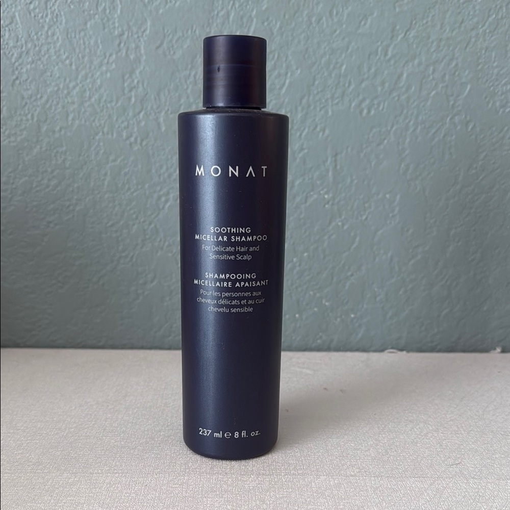 Monat Soothing Micellar Shampoo